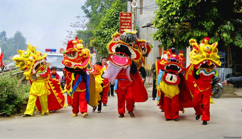 Dragon Dance in HCM City during Tet