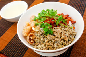 Com Hen (the mussel rice) in Hue